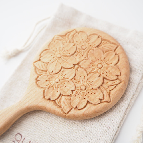 小さな手鏡【桜】 手鏡 木彫guri 通販 19801343｜Creema(クリーマ