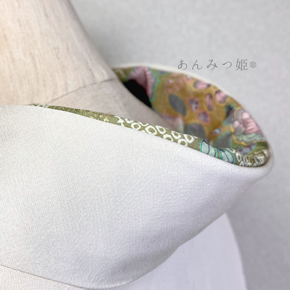 正絹の半衿  鶯色の花文様【あと2点】 5枚目の画像