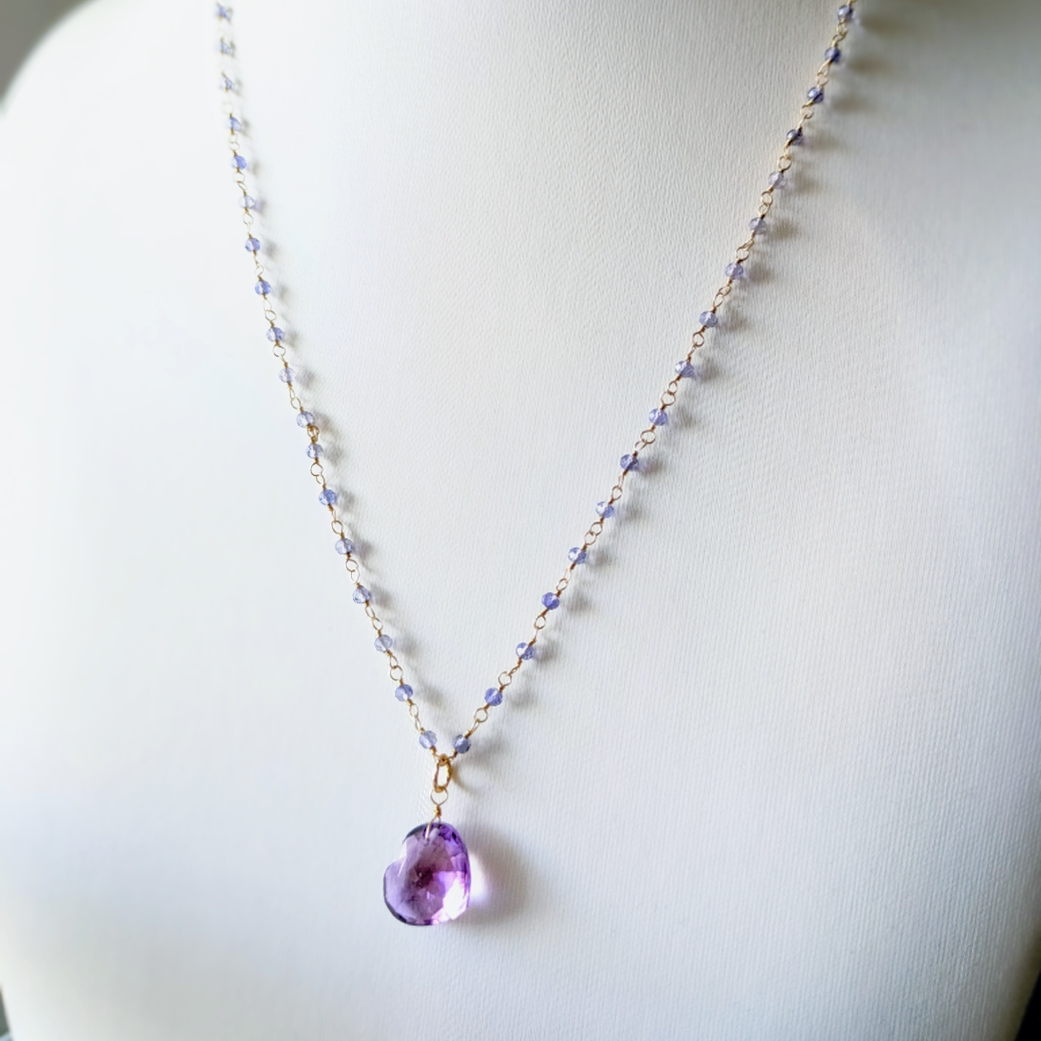 アメシストとアイオライトのきらめきを繋ぐネックレス ＊14kgf＊