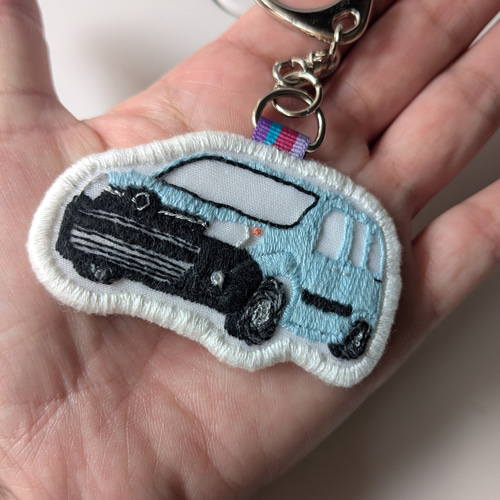 刺繍キーホルダー フランス車 ルノー・カングー その他アクセサリー