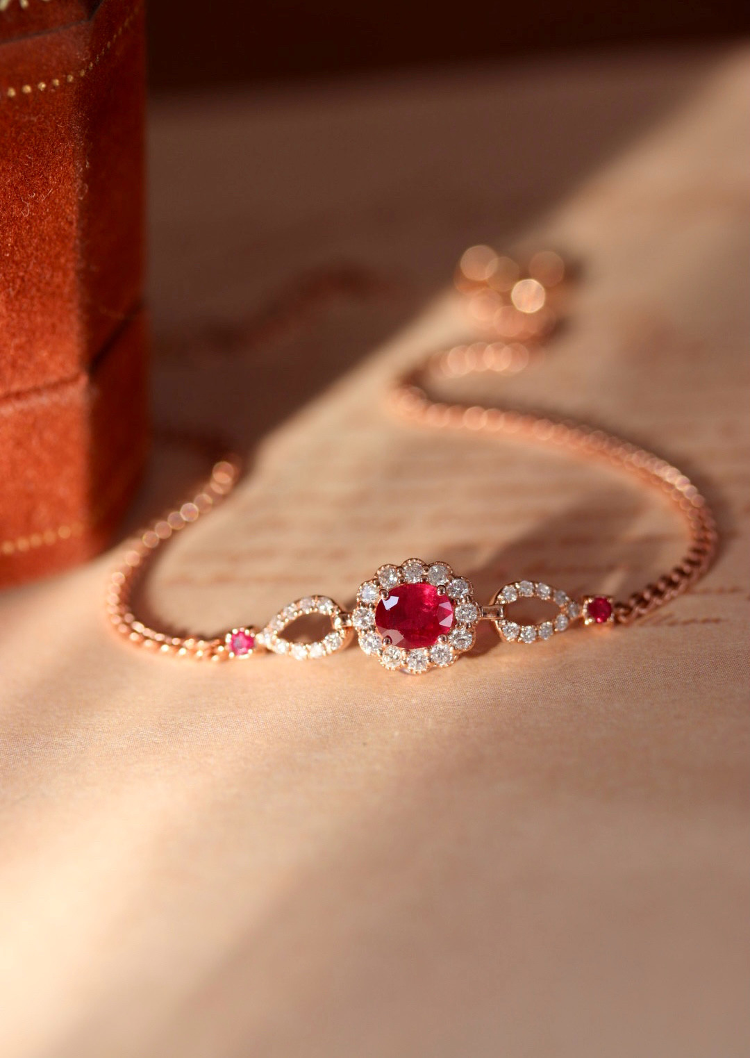 天然ダイヤモンド付きルビーブレスレットk18 5501