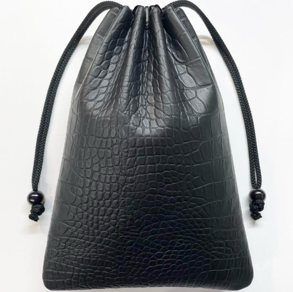 信玄袋(マチ無し、大) 、クロコダイル型押し牛革(本革)、黒 巾着バッグ