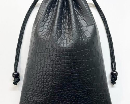 信玄袋(マチ無し、大) 、クロコダイル型押し牛革(本革)、黒 巾着バッグ