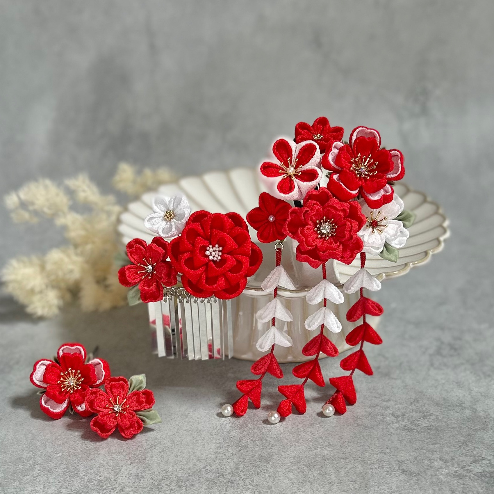 つまみ細工 七五三かんざしセット（3歳さん向け）紅白 赤　桜 椿 梅 日本髪 卒園 卒業 髪飾り 袴