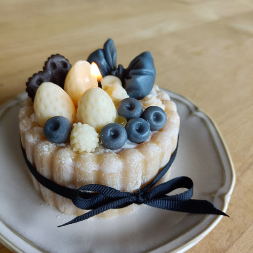 卒入学祝いや誕生日に！推し色で楽しむ☆シャルロットケーキキャンドル