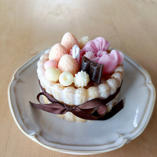 卒入学祝いや誕生日に！推し色で楽しむ☆シャルロットケーキキャンドル