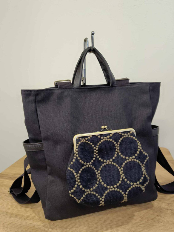 ミナペルホネン/タンバリンネイビー×カーキがま口ポケット/A4トートリュック 1点限り】ミナペルホネン/タンバリンネイビー×カーキ/がま口