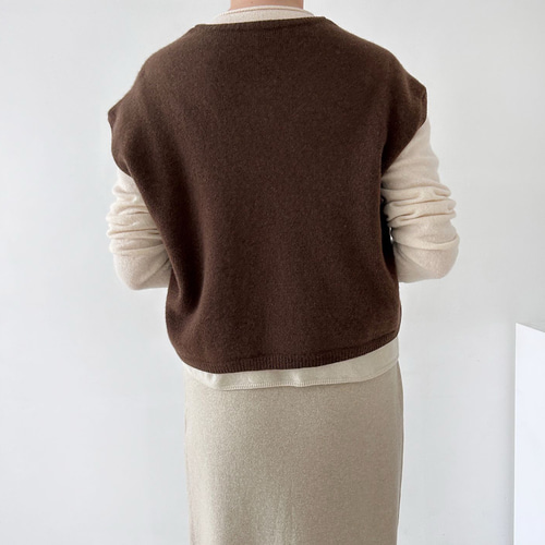 カシミヤ混ニットベスト トップス 秋冬 新作 ホールガーメント無縫製