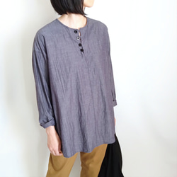 再販！× 3  新！コットンリネンブロードのシャツトップ  先染ワッシャー  ネイビーシャンブレー 3枚目の画像