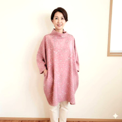 ピンク地に花柄小紋のチュニック＊着物リメイク Pink floral