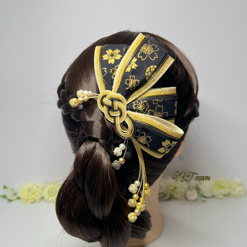 髪飾りViVi～金襴リボン 成人式 結婚式 卒業式 振袖 着物 袴 髪飾り～黒金 髪飾りViVi～金襴リボン 成人式 結婚式 卒業式 振袖 着物 袴 髪飾り
