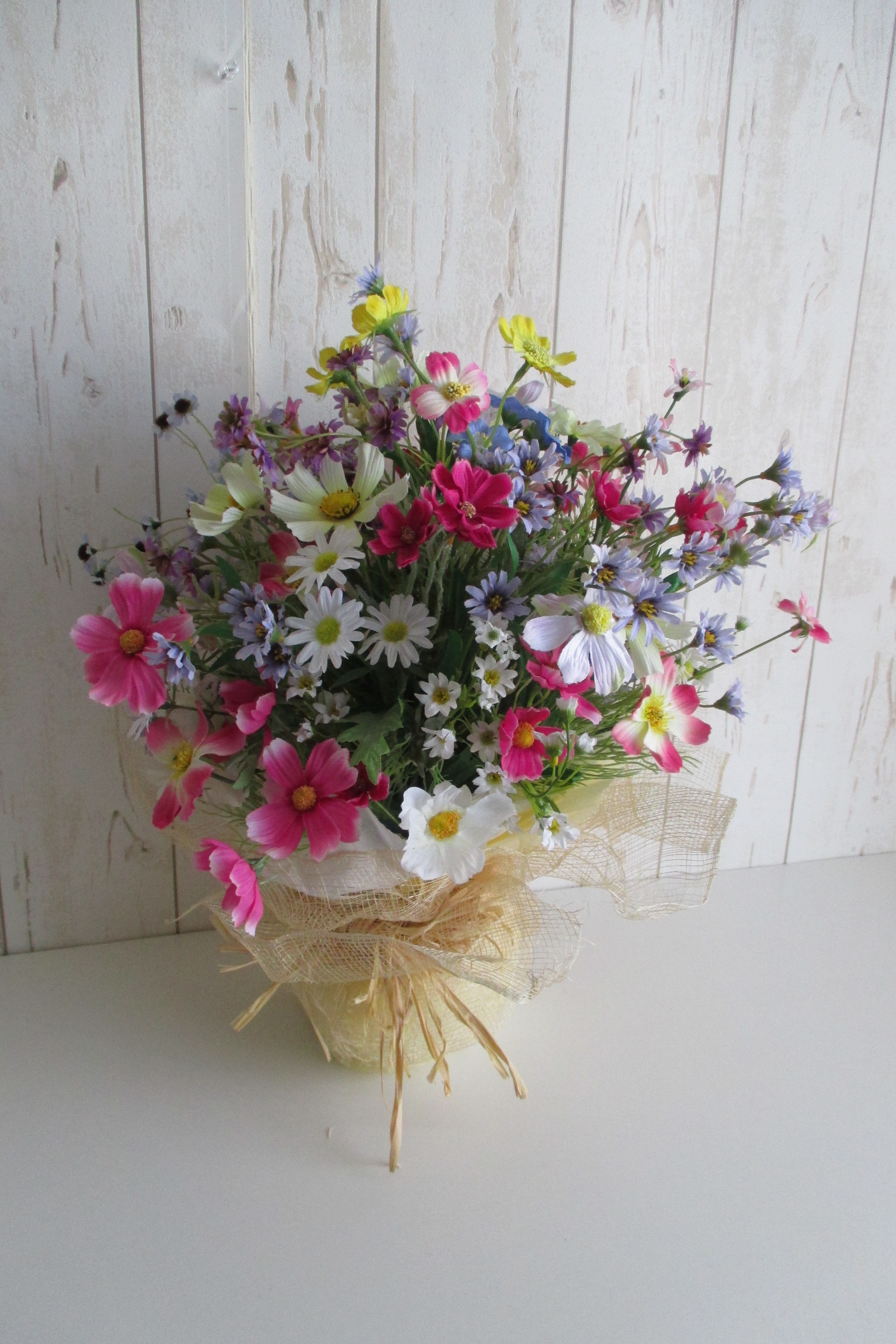 秋桜いっぱいの花束風アレンジメント　ｍ-1640