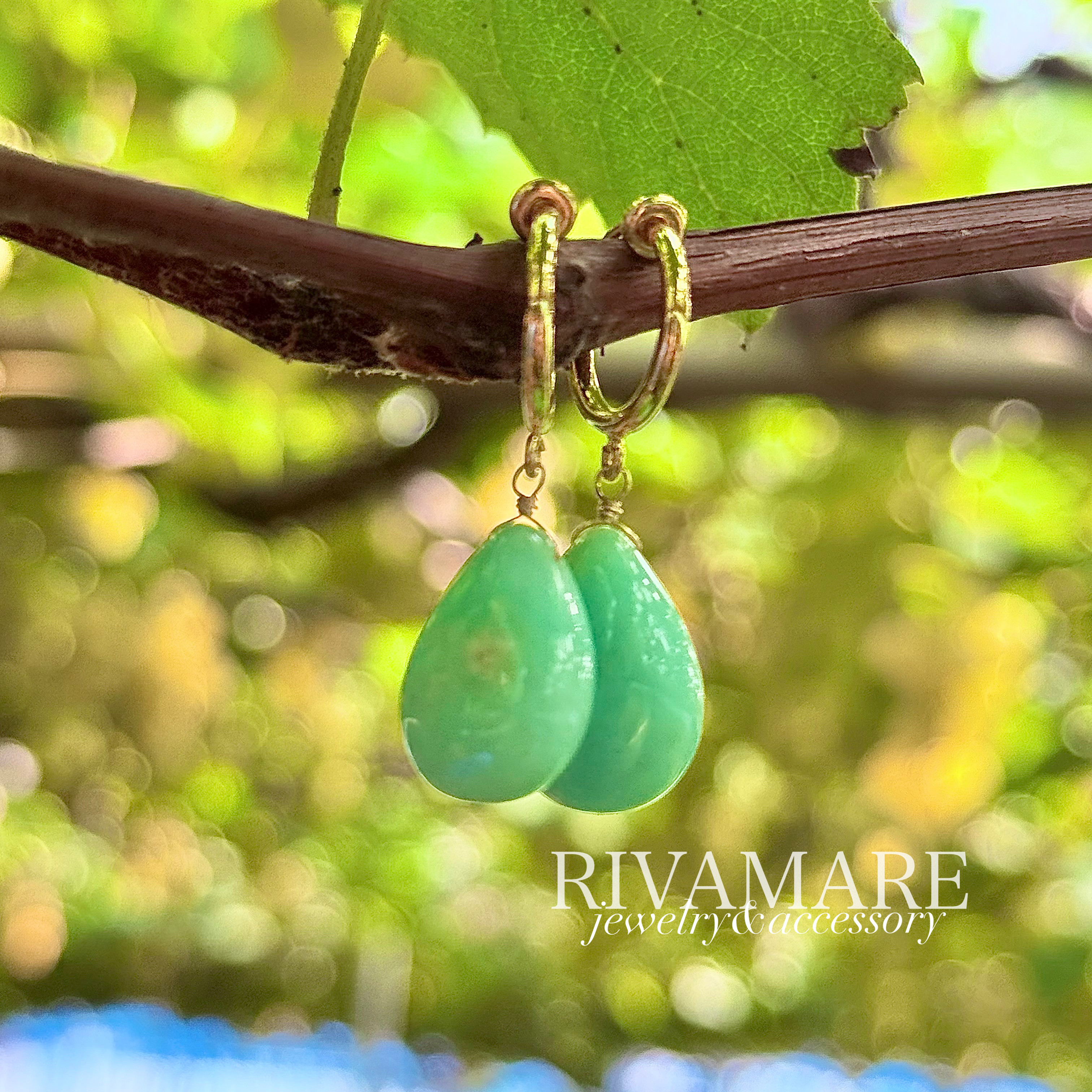 超大粒17mm クリソプレーズ やわらかミルキーグリーン ペアシェイプ ピアス/イヤリング変更可