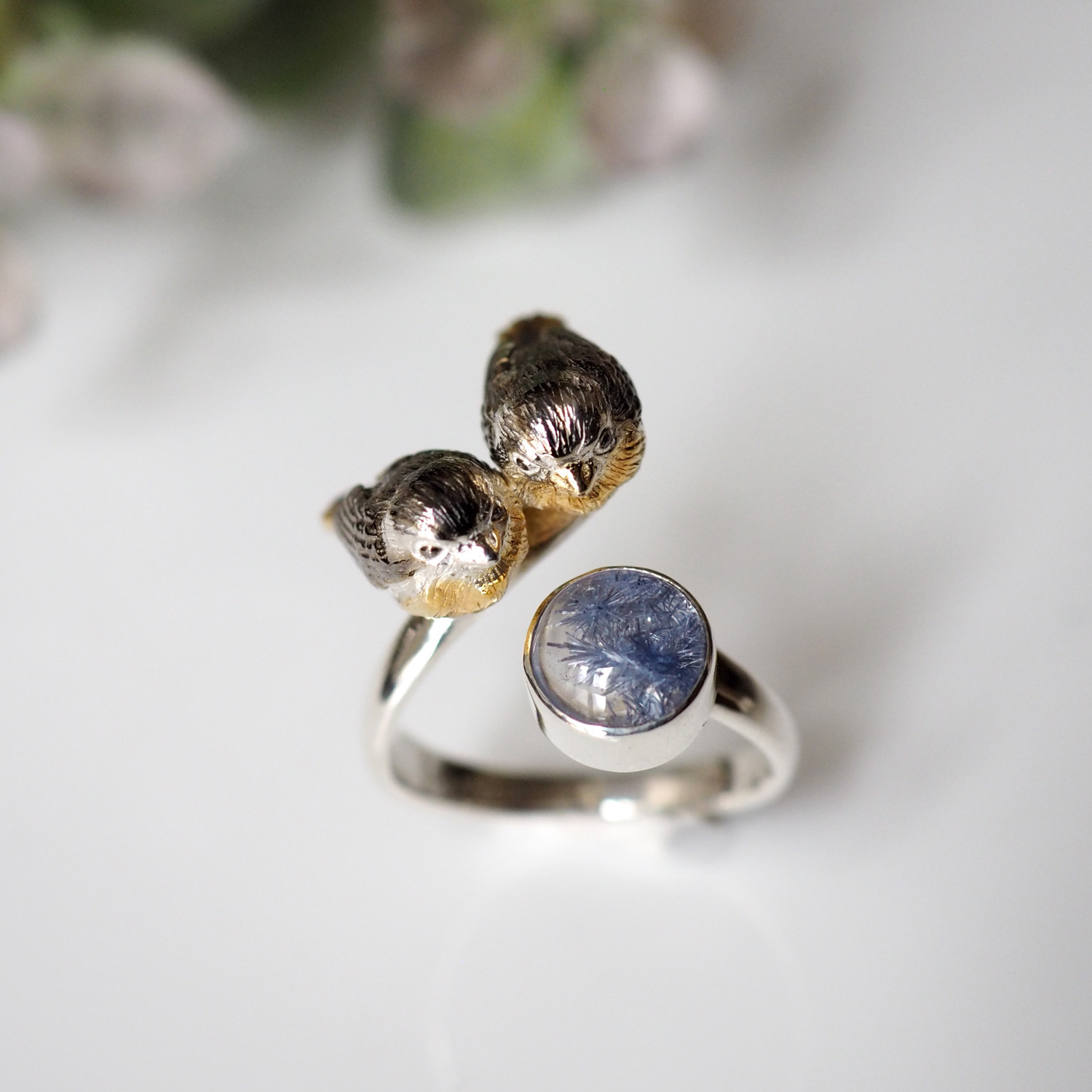 2羽の鳥とデュモルチェライトインクオーツ2.3ctリング