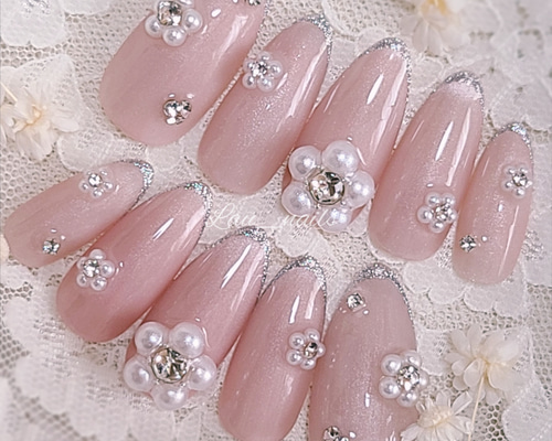 ネイルチップ ワンホン フラワー パール 22)現品♡パールフラワーネイル ネイルチップ（つけ爪） twii*＊lau