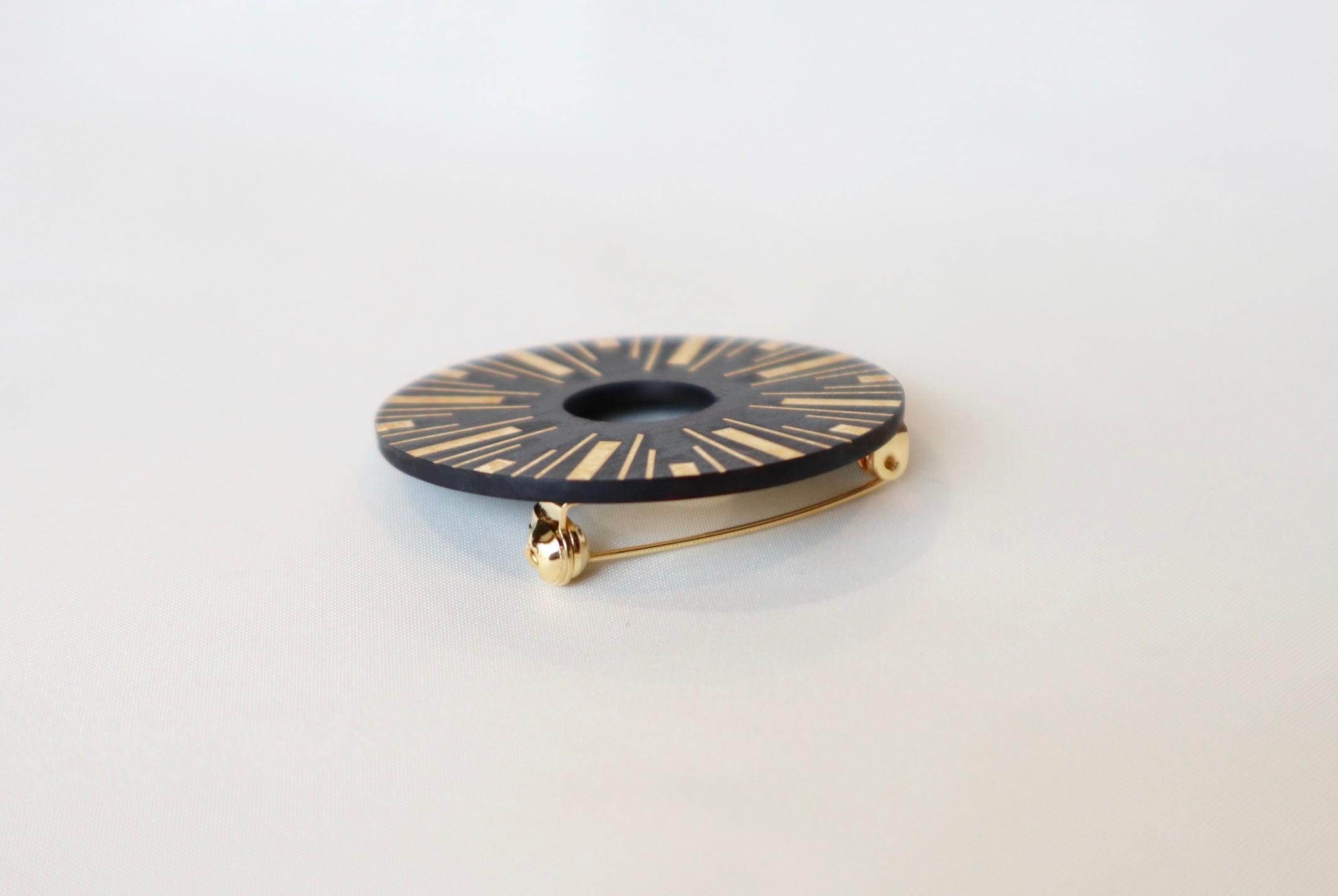 伝統工芸截金ブローチ《光華》kouka