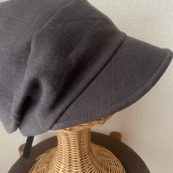 秋色リネンのキャスケット　ブラウン 4枚目の画像