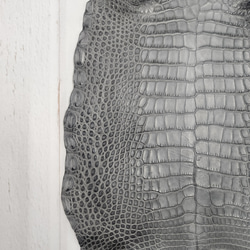 ワニ革　クレイフィニッシュ　墨黒　No.C008674 11枚目の画像