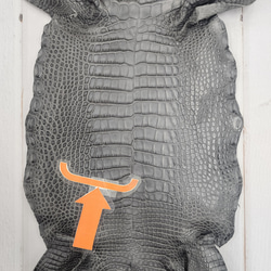 ワニ革　クレイフィニッシュ　墨黒　No.C008674 9枚目の画像