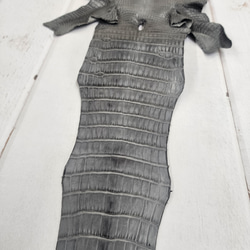 ワニ革　クレイフィニッシュ　墨黒　No.C008675 14枚目の画像