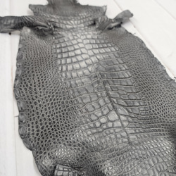 ワニ革　クレイフィニッシュ　墨黒　No.C008676 12枚目の画像