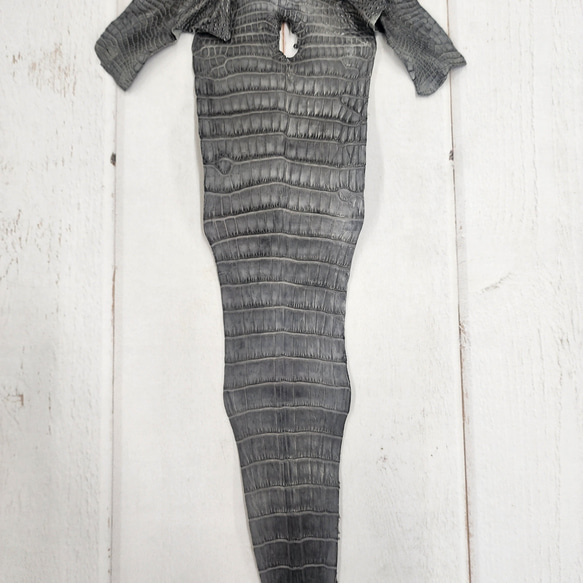 ワニ革　クレイフィニッシュ　墨黒　No.C008677 5枚目の画像