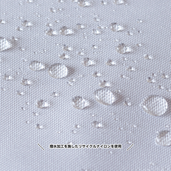 秋新作［Mサイズ］10ポケット3WAYバッグ 撥水加工ナイロン【ライトグレー】軽量大容量 トート/ショルダー SDGs 10枚目の画像