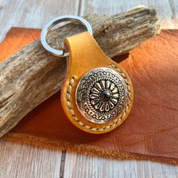 ネイティブアメリカン➳リアルファーキーホルダー✨️革タグ 本革 ネイティブ・アメリカン レザーキーホルダー キーホルダー