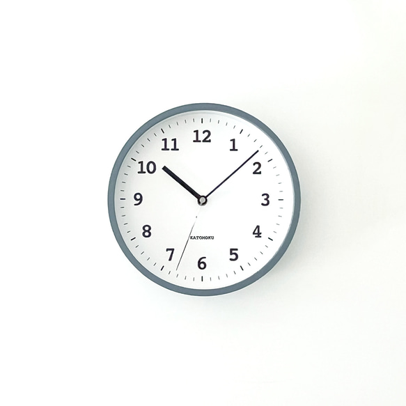 KATOMOKU plywood clock 13 グレー km-84GR 掛け時計 木製 静か 小さい 4枚目の画像