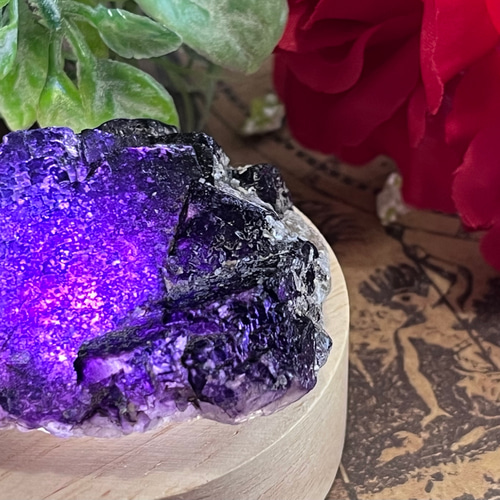 パープルフローライト　新疆産　蛍石　ラフストーン　原石 パープルフローライト 新疆産 蛍石 ラフストーン 原石 その他置物 東洋