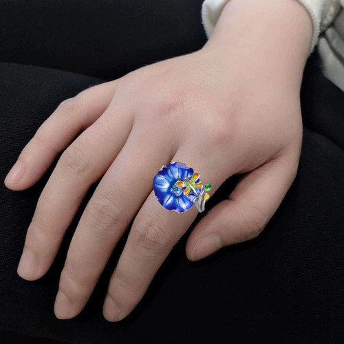 蓮の葉とトンボのリング - 自然の美しさをそのまま切り取った　R432 蓮の葉とトンボのリング - 自然の美しさをそのまま切り取った R432