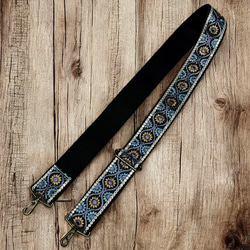 50mm太幅・斜め掛けショルダーストラップ★黒ベルト+黒地に紫・水色・金茶・白のエスニック風花刺繍の極太ショルダー 7枚目の画像