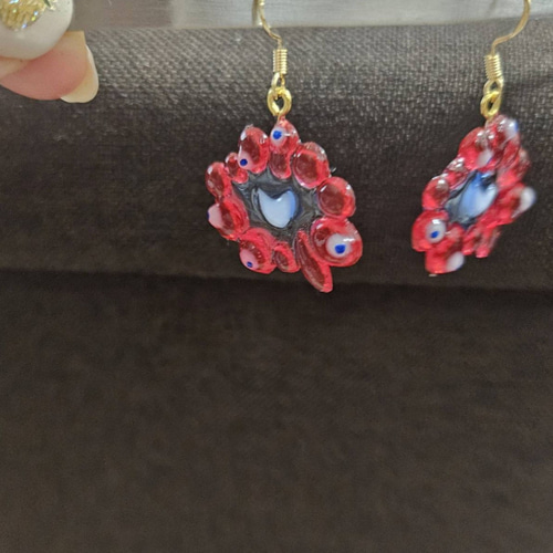 ミャクミャク 風 ピアス（イヤリング変更可能） ピアス（フック