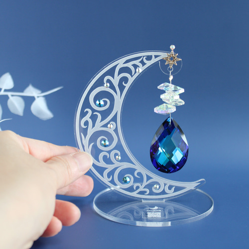 アラベスク✩.*˚ SWAROVSKIシャンデリア風サンキャッチャー アラベスク✩.*˚ SWAROVSKIシャンデリア風サンキャッチャー 【公式通販】