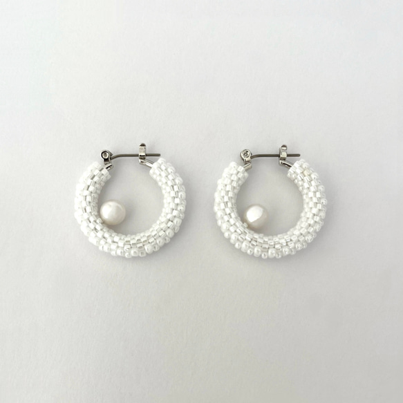 Swarovski Pearlビーズフープピアス 10枚目の画像