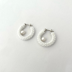 Swarovski Pearlビーズフープピアス 9枚目の画像