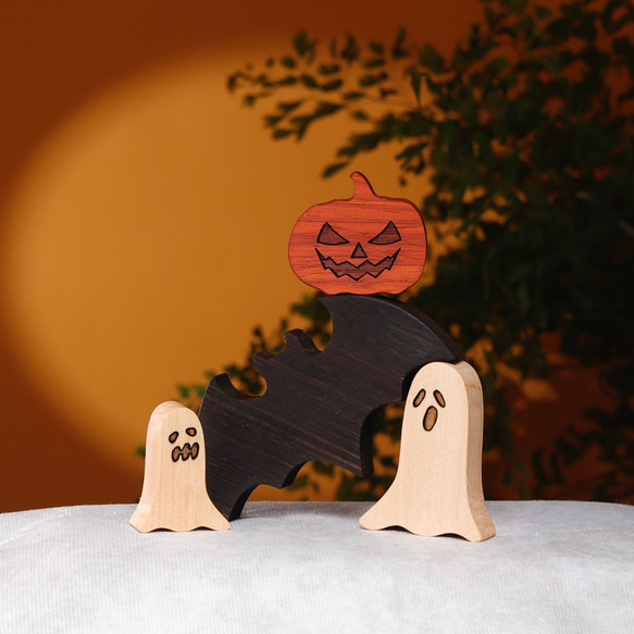 ハロウィン　オブジェ　飾り　こうもり　かぼちゃ　おばけ　木製　無垢材 5枚目の画像