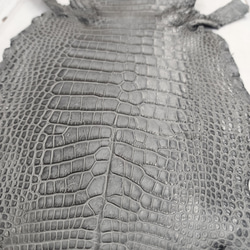 ワニ革　クレイフィニッシュ　墨黒　No.C008682 14枚目の画像