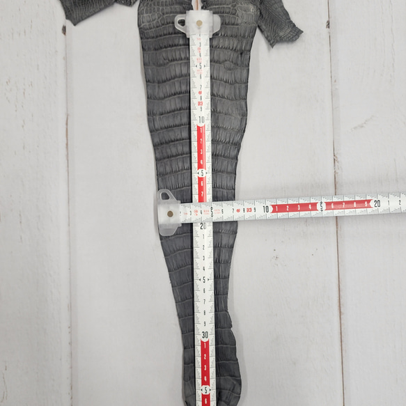 ワニ革　クレイフィニッシュ　墨黒　No.C008683 7枚目の画像