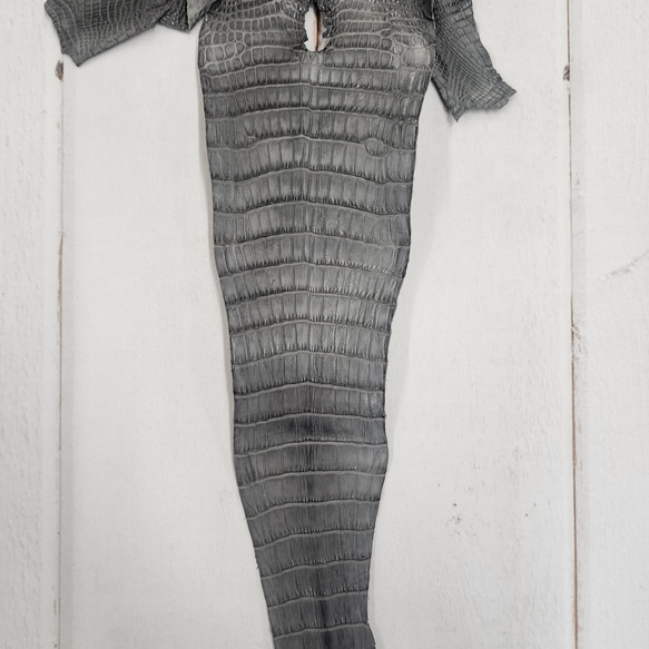 ワニ革　クレイフィニッシュ　墨黒　No.C008683 5枚目の画像