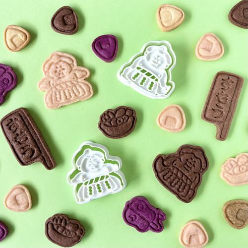 クッキー型】相撲 手を広げた姿 すもう クッキー型 NICA 通販 19811899