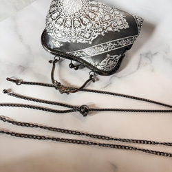 9月新作！ラスト点！！希少ブラック金箔♡格の高い華紋柄の最高級西陣帯バッグ上品なシルバーブラック系高級フォーマルバッグ　 13枚目の画像