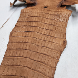 ワニ革 クレイフィニッシュ ウォルナット No.C008410 15枚目の画像