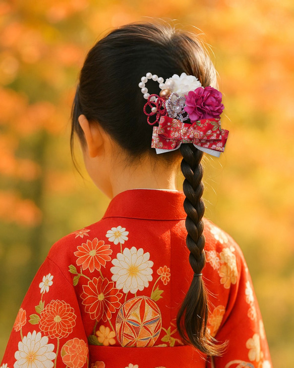 七五三 髪飾り3点セット＊赤白×金の華やかリボンとお花 10枚目の画像
