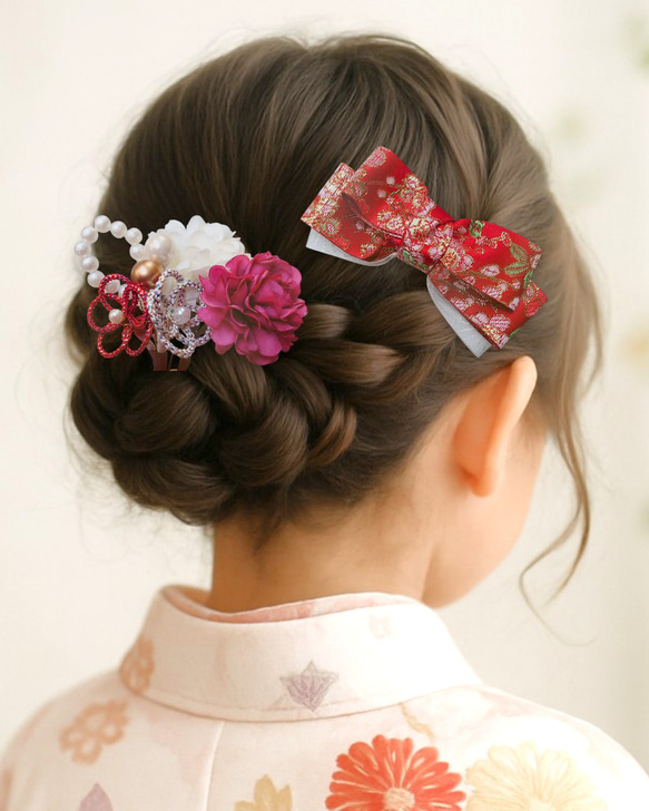 七五三 髪飾り3点セット＊赤白×金の華やかリボンとお花 1枚目の画像