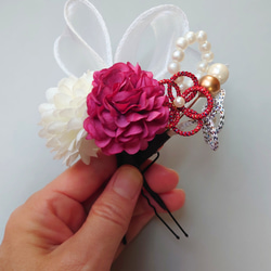 七五三 髪飾り3点セット＊赤白×金の華やかリボンとお花 16枚目の画像