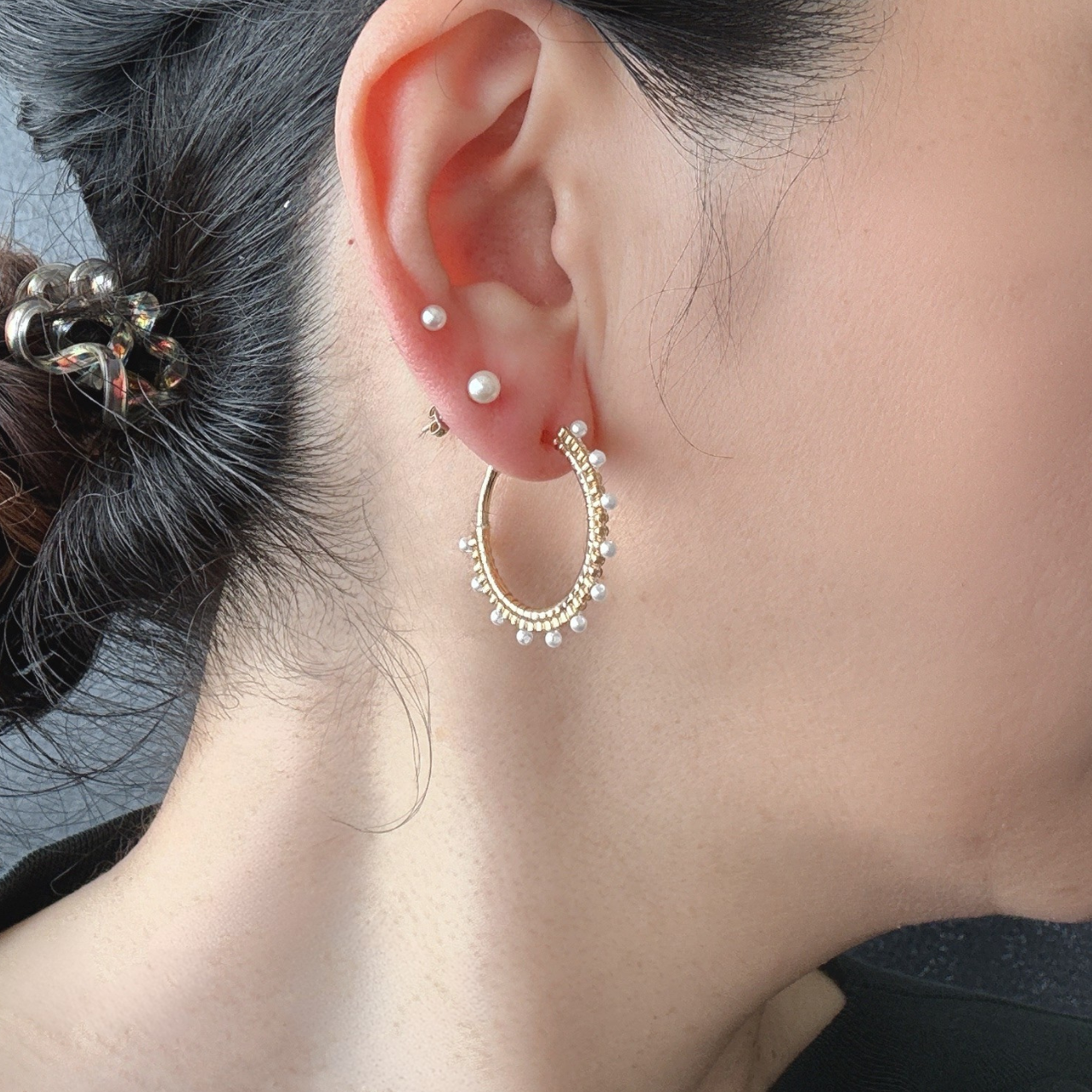 【金属アレルギー配慮】パール調つぶつぶフープイヤリング｜ノンホール バネ式 ゴールド 卒業式 入学式