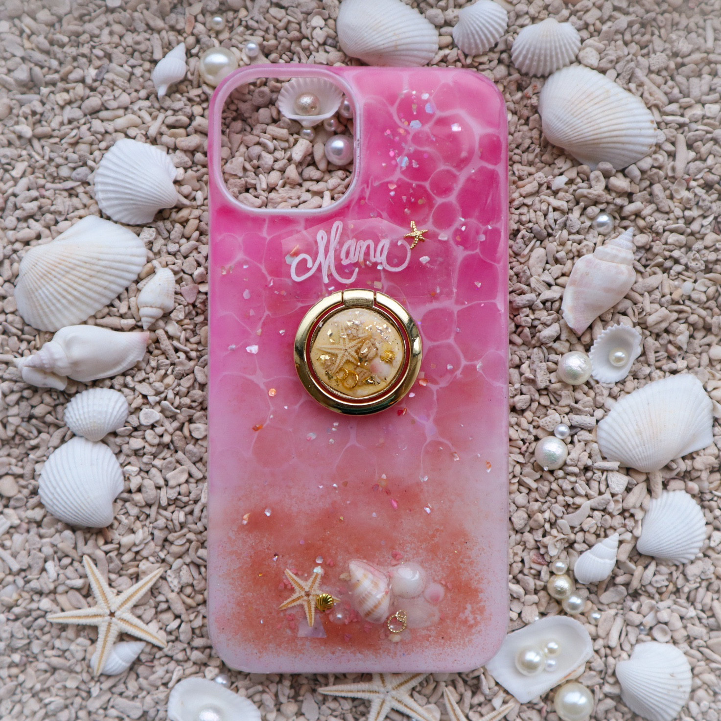 ピンクの砂浜　コモド島ビーチ　手描きスマホケース　iPhone17 Android GALAXY Google