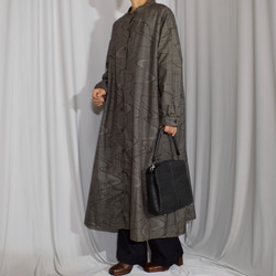 淡いフローラル柄が美しい着物リメイクブルゾン 絹ジャケット