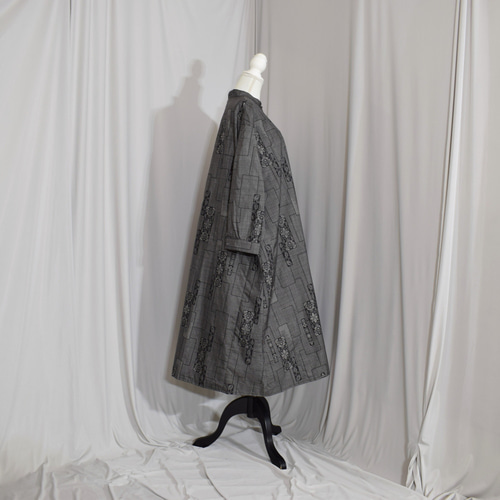 大島紬の着物から仕立てたロングシャツ,紬ロングシャツワンピース